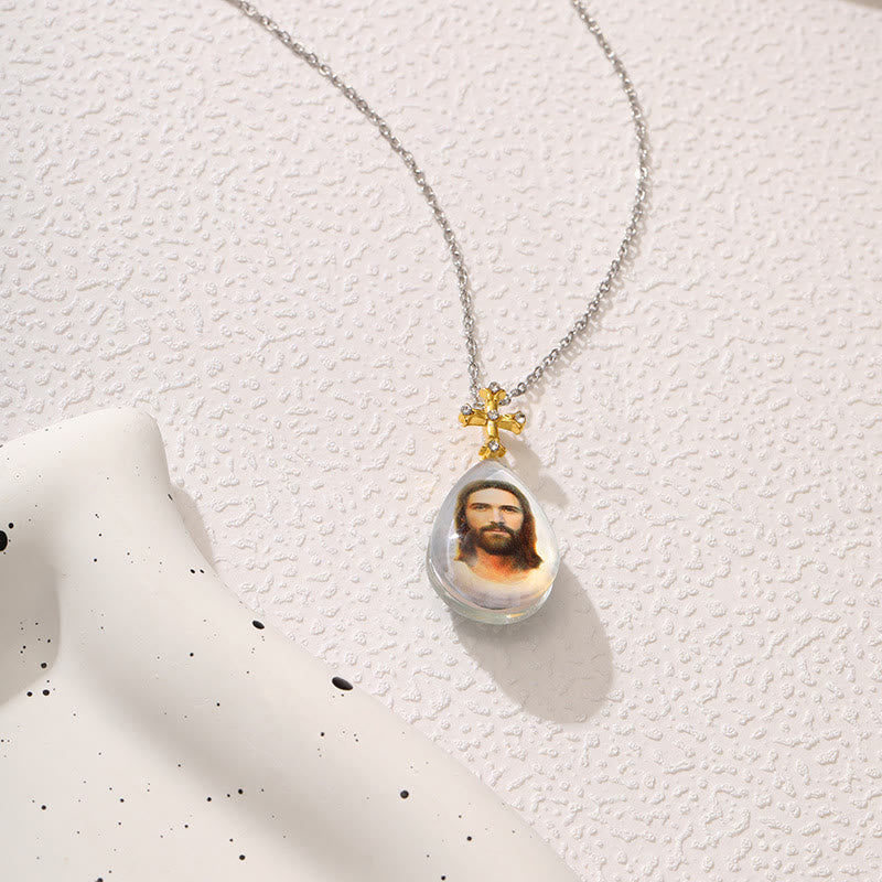 Colar Jesus de Cristal Minimalista