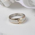 Anel Cruz Minimalista Dourado