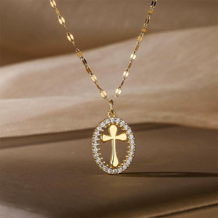 Colar Cruz de Cristal Clássico