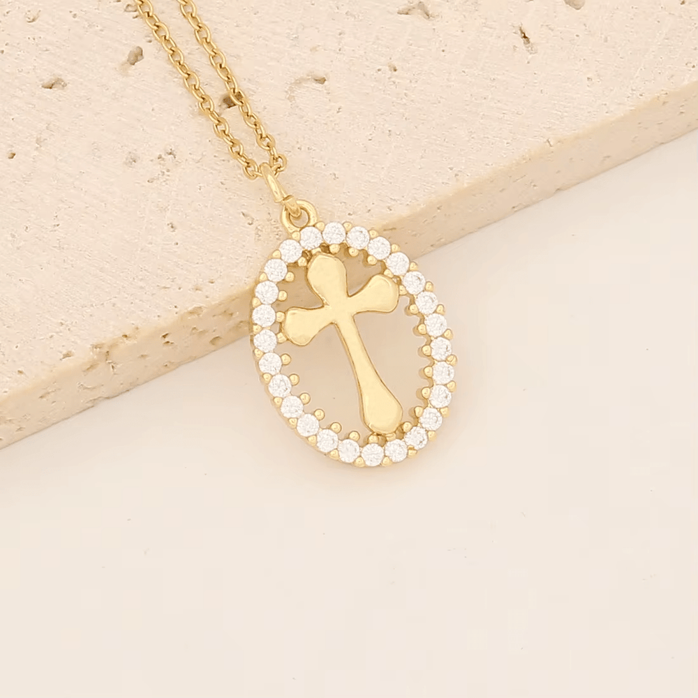 Colar Cruz de Cristal Clássico