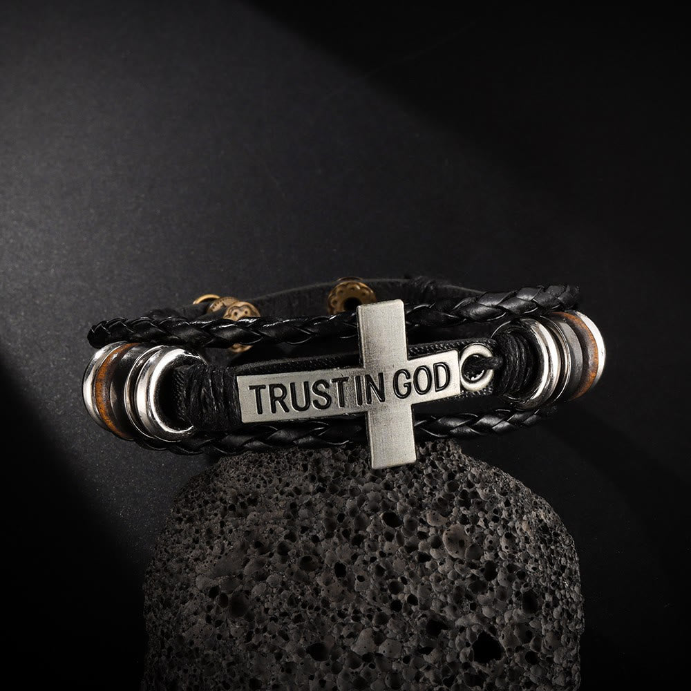Pulseira Cruz de Couro Moderno Trançado