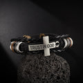 Pulseira Cruz de Couro Moderno Trançado