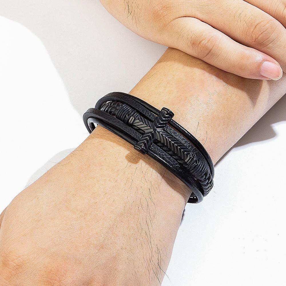 Pulseira Cruz de Couro Moderno Dourado