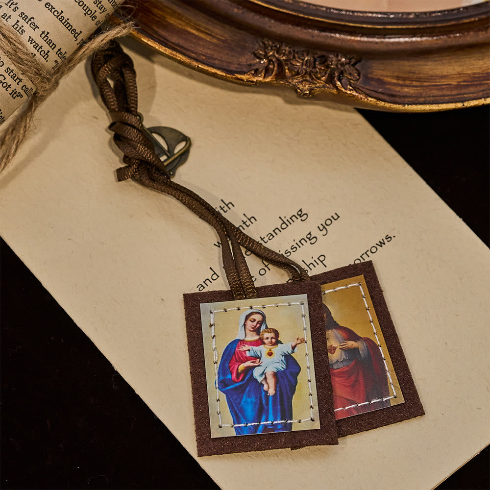 Colar Virgem Maria em cordão de lã