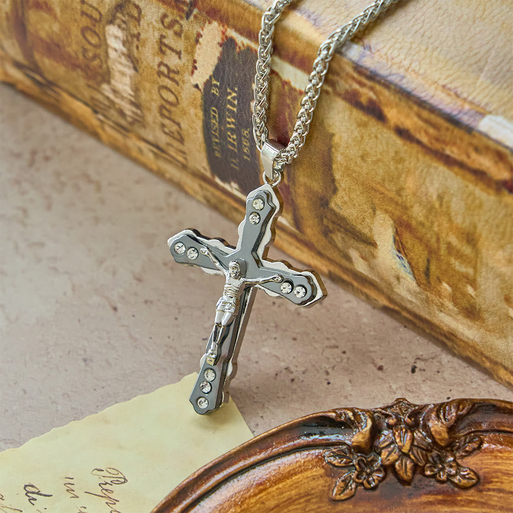 Colar Crucifixo Moderno Prateado