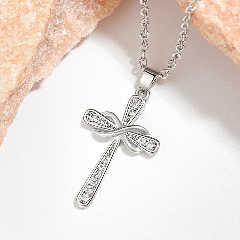 Colar Cruz com Infinito de Zircônia Moderno