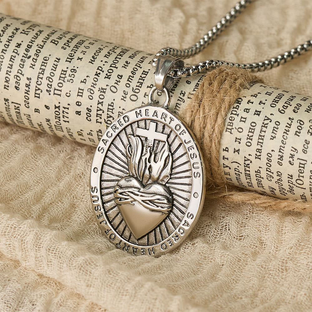 Colar Sagrado Coração com Medalha