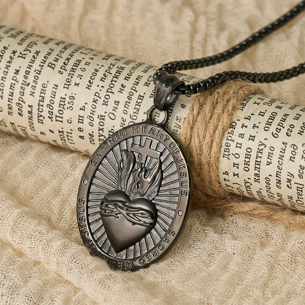 Colar Sagrado Coração com Medalha