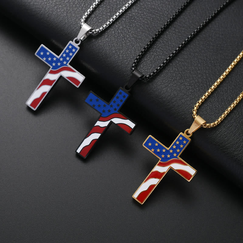 Colar Cruz com bandeira