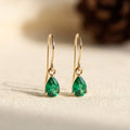 Brincos Dafne Gota Pedra Verde | Dourado