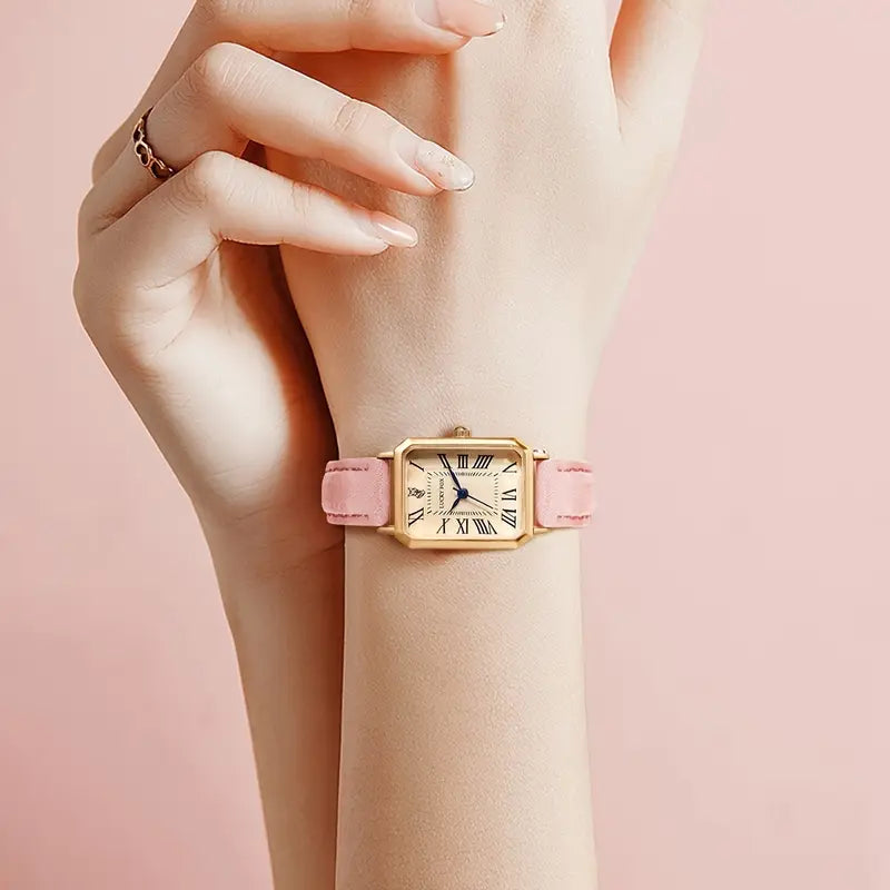 Relógio Júlia Retangular Numerais Romanos | Dourado
