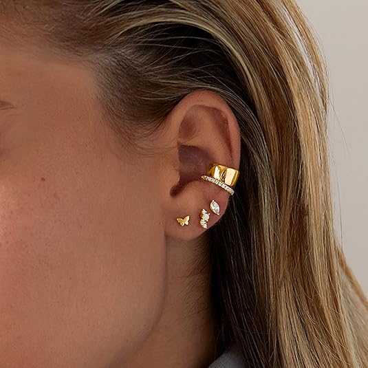 Lorena Marquise Stud Earrings | Gold