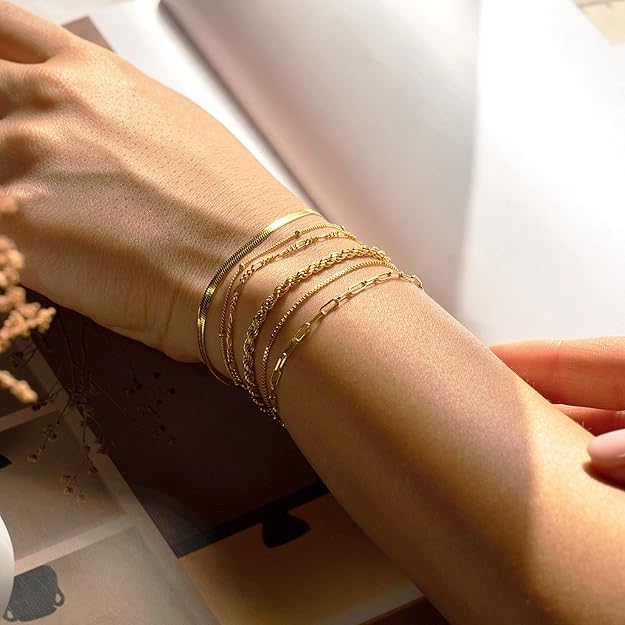 Conjunto de Pulseiras Eduarda Correntes Finas | Dourado