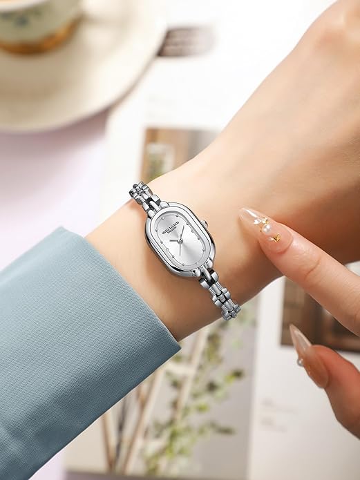 Leila Oval Link Bracelet Watch | Gold