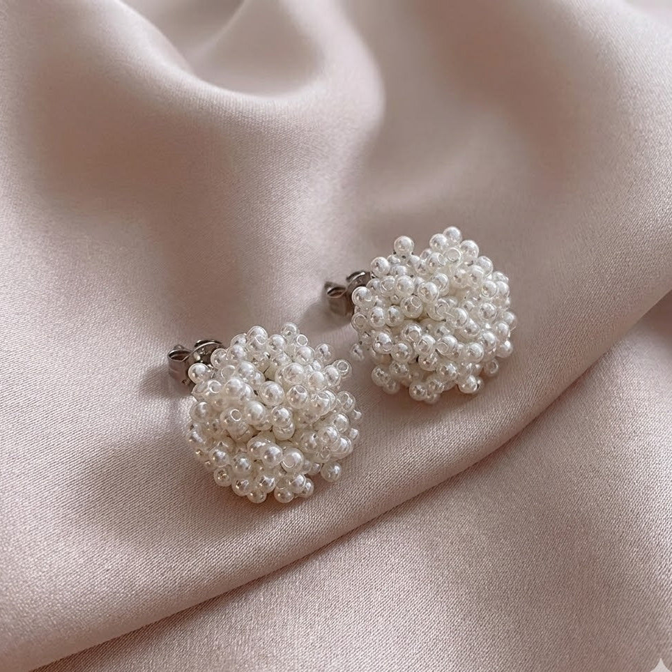 Elegant Inlaid Pearl Earrings