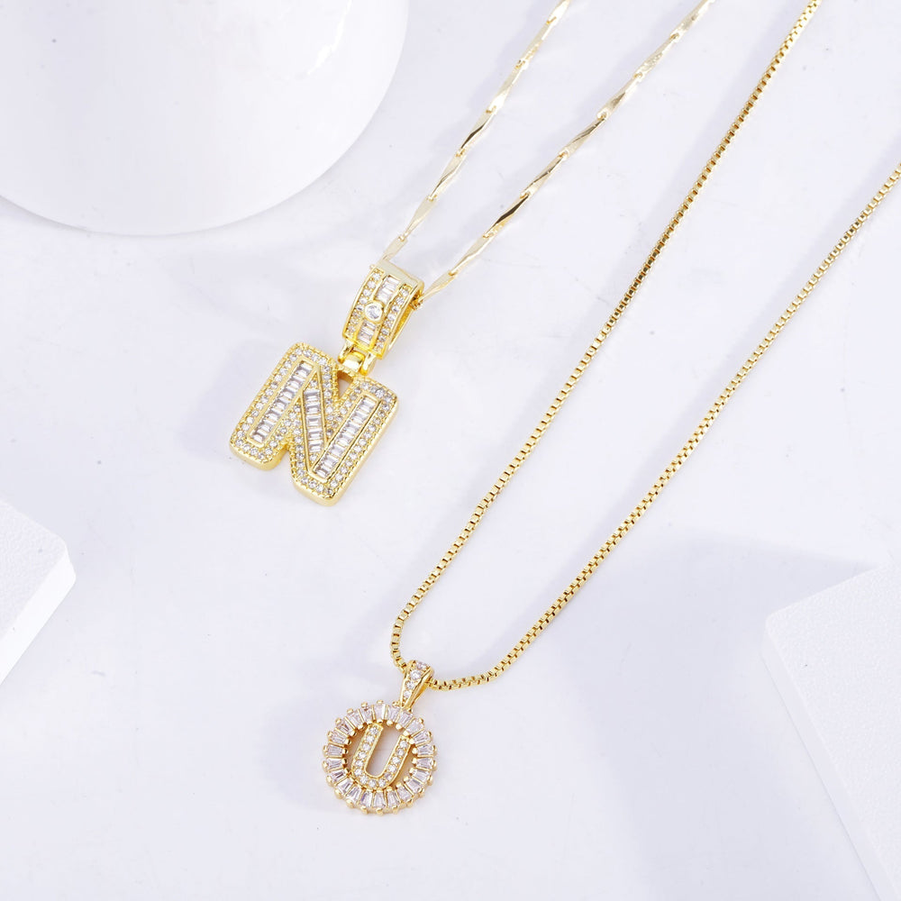 Graça Letter Initial Necklace Set | Gold