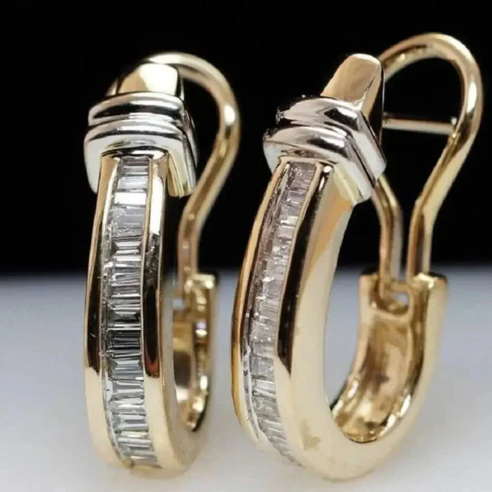 Brinco Argola Emília Vintage com Cristais | Dourado
