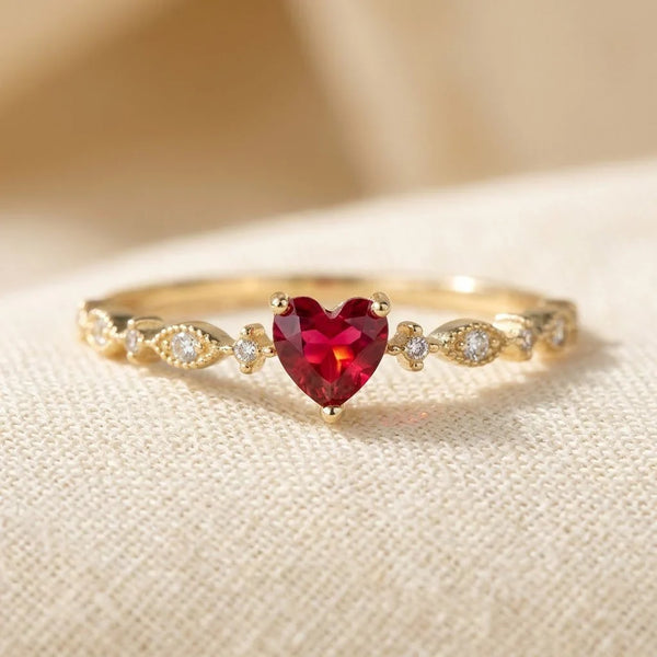 Belinha Red Stone Heart Ring