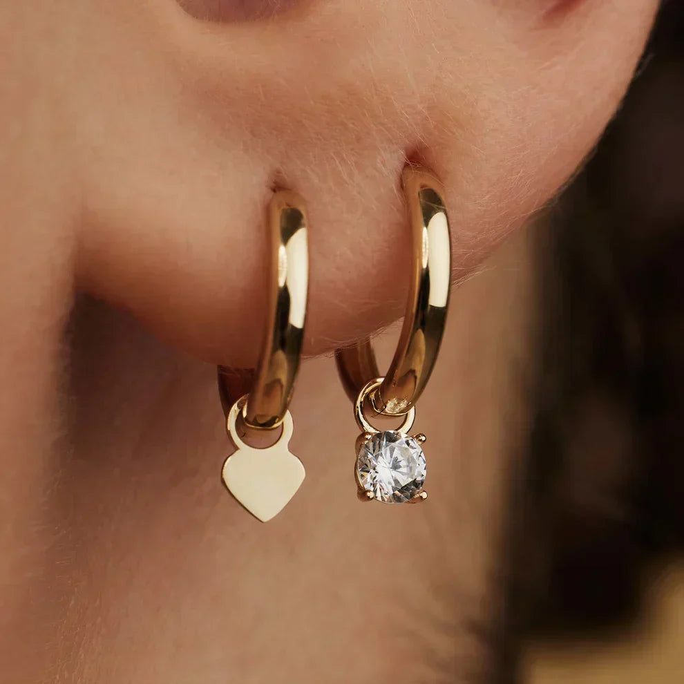 Brinco Argola Marília com Pedra Cristalina | Dourado